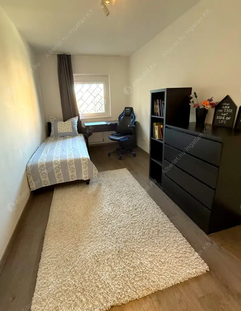 Kiadó albérlet 300000 Ft/hó áron: Budapest, X. kerület  Kápolna utca. Mérete: 68 nm, 3 szobás | Alberlet.hu - 6600062