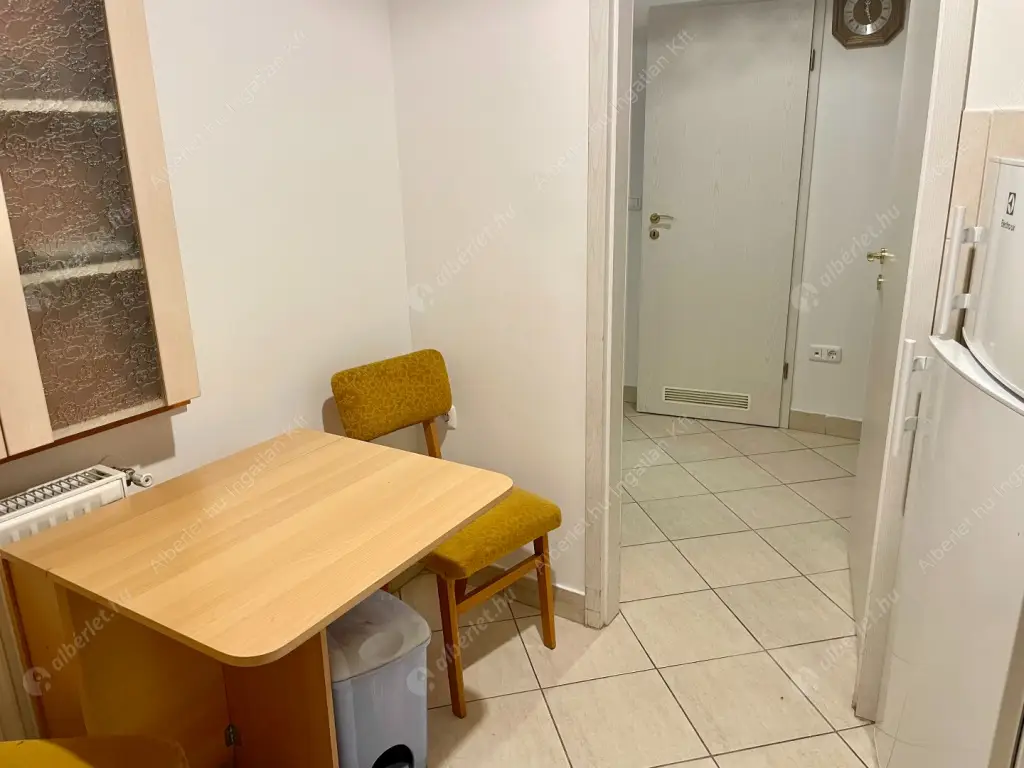 Kiadó albérlet 200000 Ft/hó áron: Budapest, X. kerület  Kőbányai út. Mérete: 46 nm, 1 szobás | Alberlet.hu - 6588119