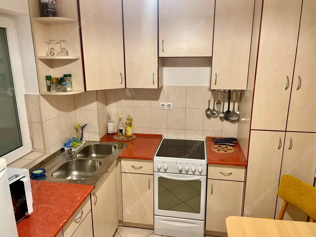 Kiadó albérlet 200000 Ft/hó áron: Budapest, X. kerület  Kőbányai út. Mérete: 46 nm, 1 szobás | Alberlet.hu - 6588467