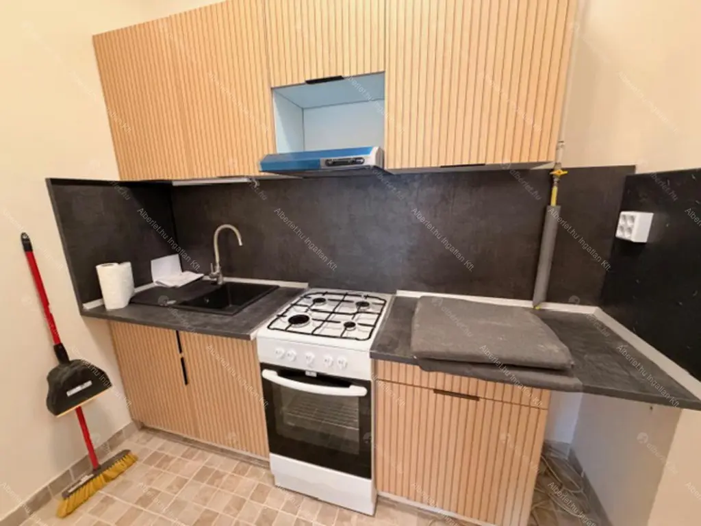 Kiadó albérlet 180000 Ft/hó áron: Budapest, X. kerület  Korall utca. Mérete: 25 nm, 1 szobás | Alberlet.hu - 6678217