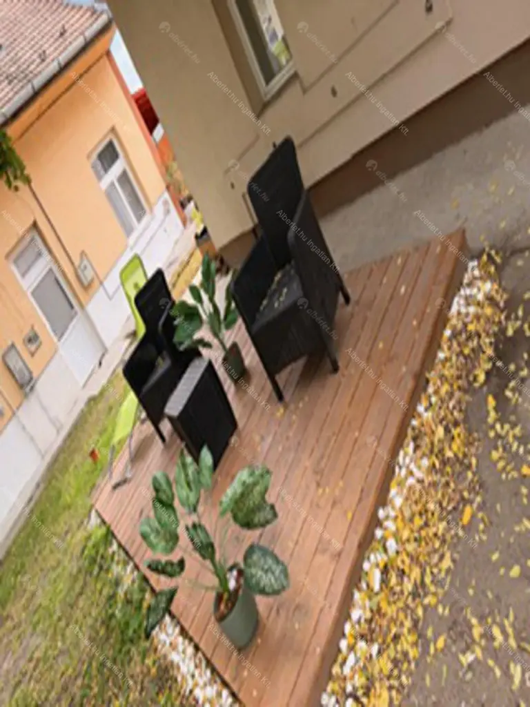 Kiadó albérlet 180000 Ft/hó áron: Budapest, X. kerület  Korall utca. Mérete: 25 nm, 1 szobás | Alberlet.hu - 6678222