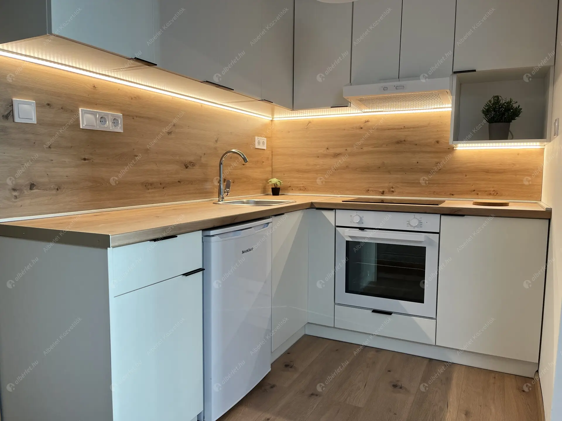 Kiadó albérlet 185000 Ft/hó áron: Budapest, X. kerület  Maglódi út. Mérete: 30 nm, 1 szobás | Alberlet.hu - 6570341