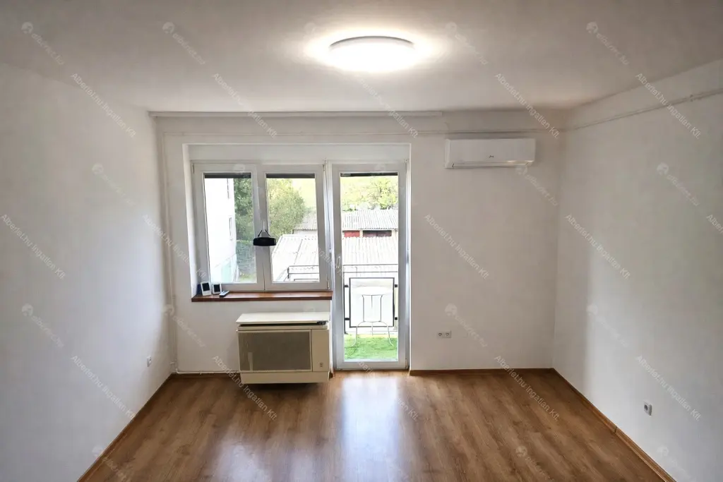 Kiadó albérlet 220000 Ft/hó áron: Budapest, X. kerület  Maglódi út. Mérete: 51 nm, 2 szobás | Alberlet.hu - 6701696