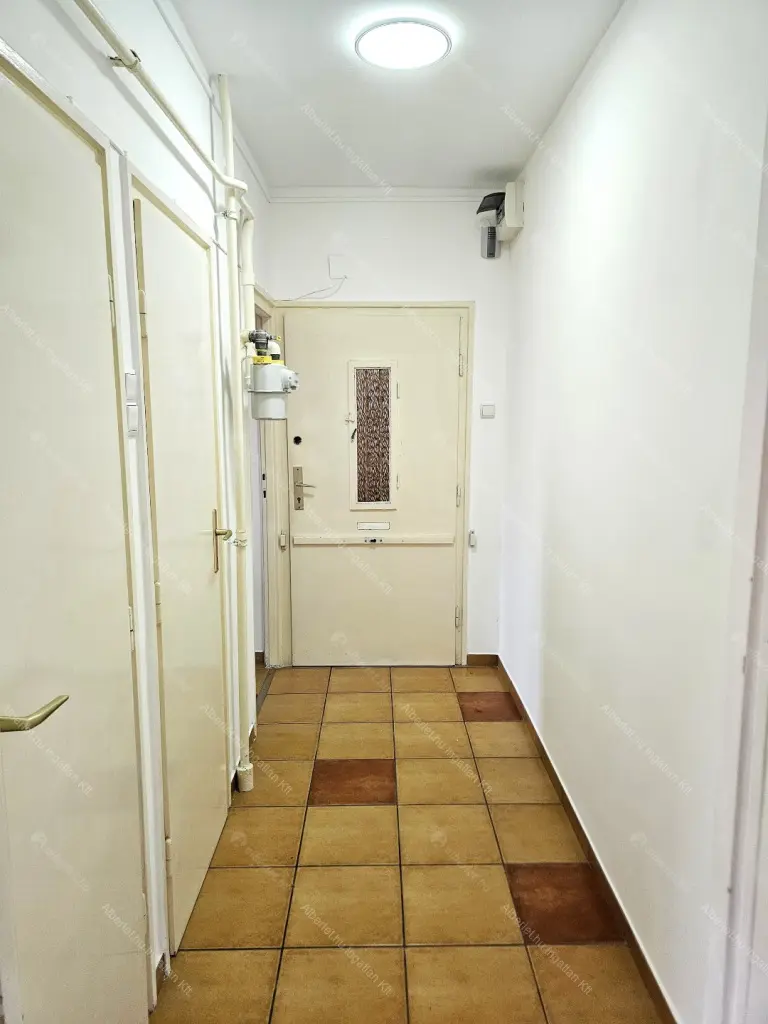 Kiadó albérlet 220000 Ft/hó áron: Budapest, X. kerület  Maglódi út. Mérete: 51 nm, 2 szobás | Alberlet.hu - 6701701