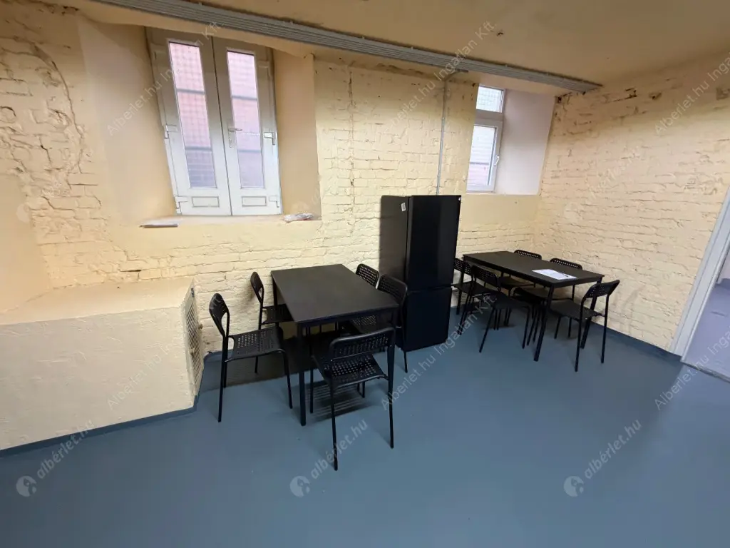 Kiadó albérlet 850000 Ft/hó áron: Budapest, X. kerület  Martinovics tér. Mérete: 101 nm, 2 szobás | Alberlet.hu - 6588582