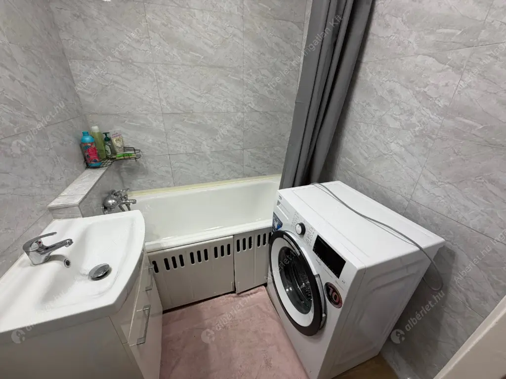 Kiadó albérlet 280000 Ft/hó áron: Budapest, X. kerület  Mélytó utca. Mérete: 68 nm, 3 szobás | Alberlet.hu - 6596774