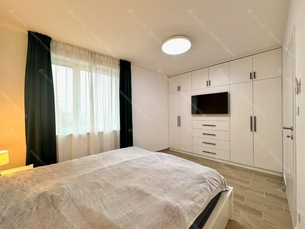 Kiadó albérlet 282000 Ft/hó áron: Budapest, X. kerület  Örs vezér tere. Mérete: 45 nm, 2 szobás | Alberlet.hu - 6659940