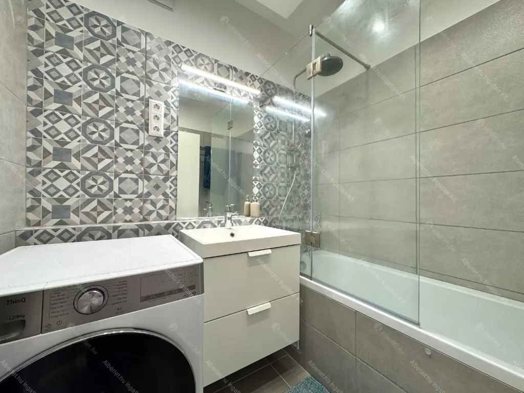 Kiadó albérlet 282000 Ft/hó áron: Budapest, X. kerület  Örs vezér tere. Mérete: 45 nm, 2 szobás | Alberlet.hu - 6659941