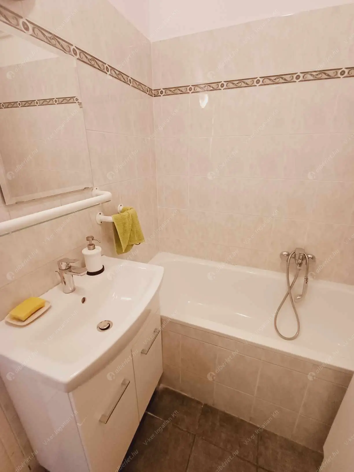 Kiadó albérlet 200000 Ft/hó áron: Budapest, X. kerület  Petrőczy utca. Mérete: 53 nm, 2 szobás | Alberlet.hu - 6260772