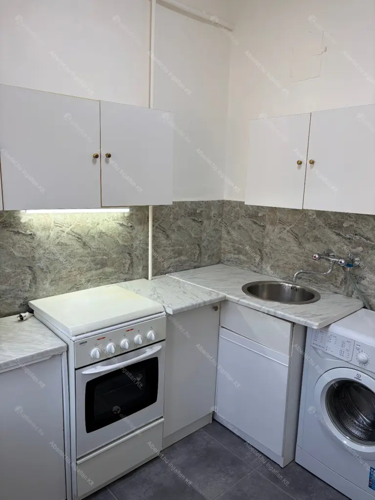 Kiadó albérlet 170000 Ft/hó áron: Budapest, X. kerület  Szárnyas utca. Mérete: 29 nm, 1 szobás | Alberlet.hu - 6688932