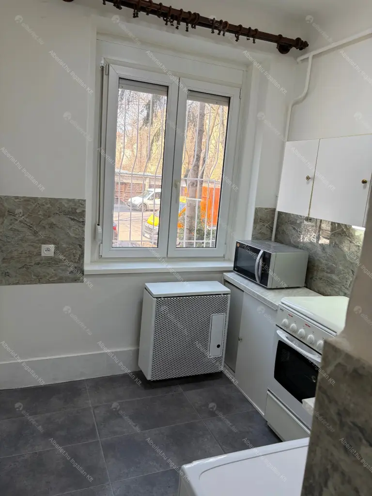 Kiadó albérlet 170000 Ft/hó áron: Budapest, X. kerület  Szárnyas utca. Mérete: 29 nm, 1 szobás | Alberlet.hu - 6688933