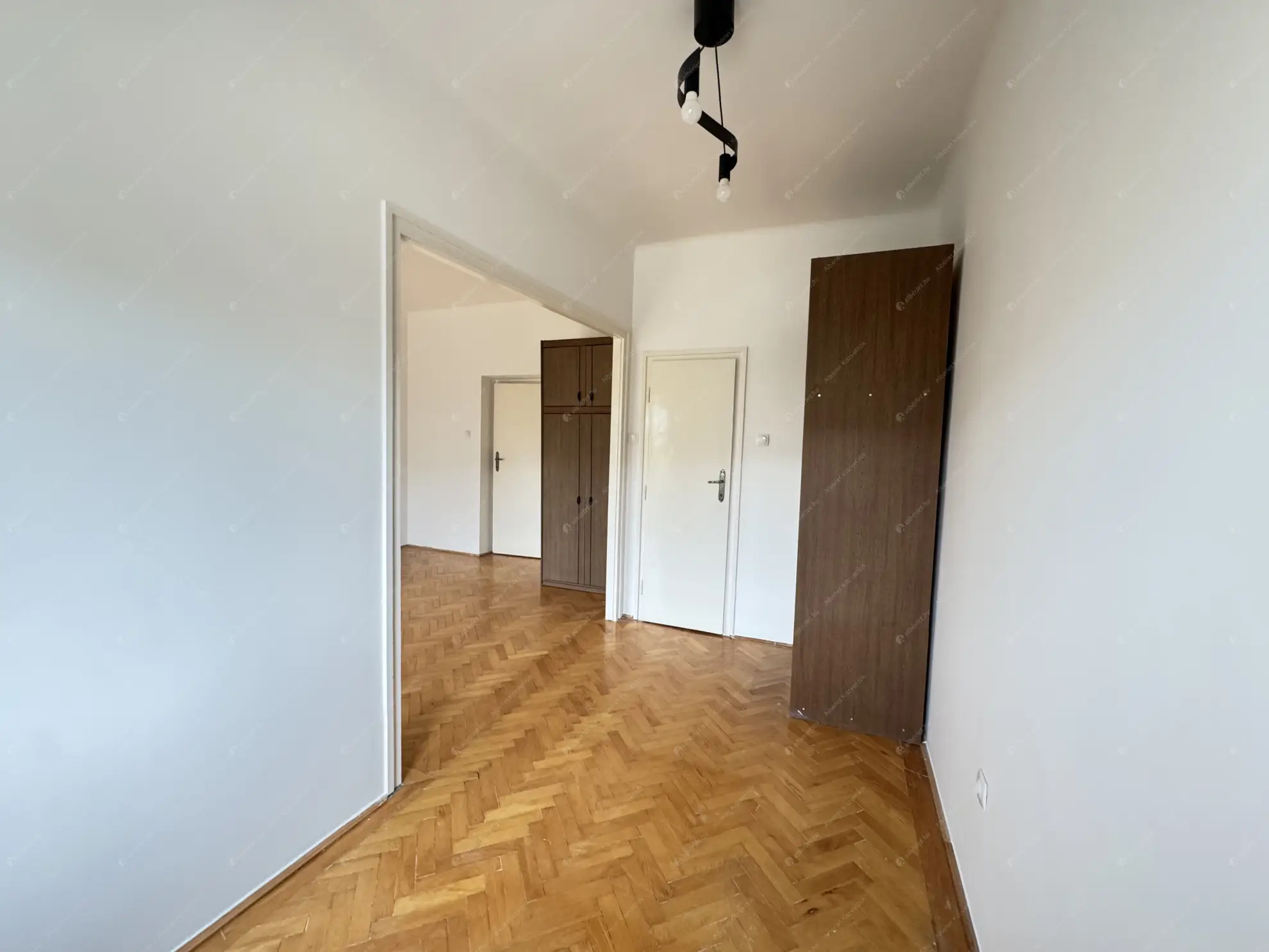 Kiadó albérlet 170000 Ft/hó áron: Budapest, X. kerület  Szárnyas utca. Mérete: 39 nm, 1 szobás | Alberlet.hu - 6551147