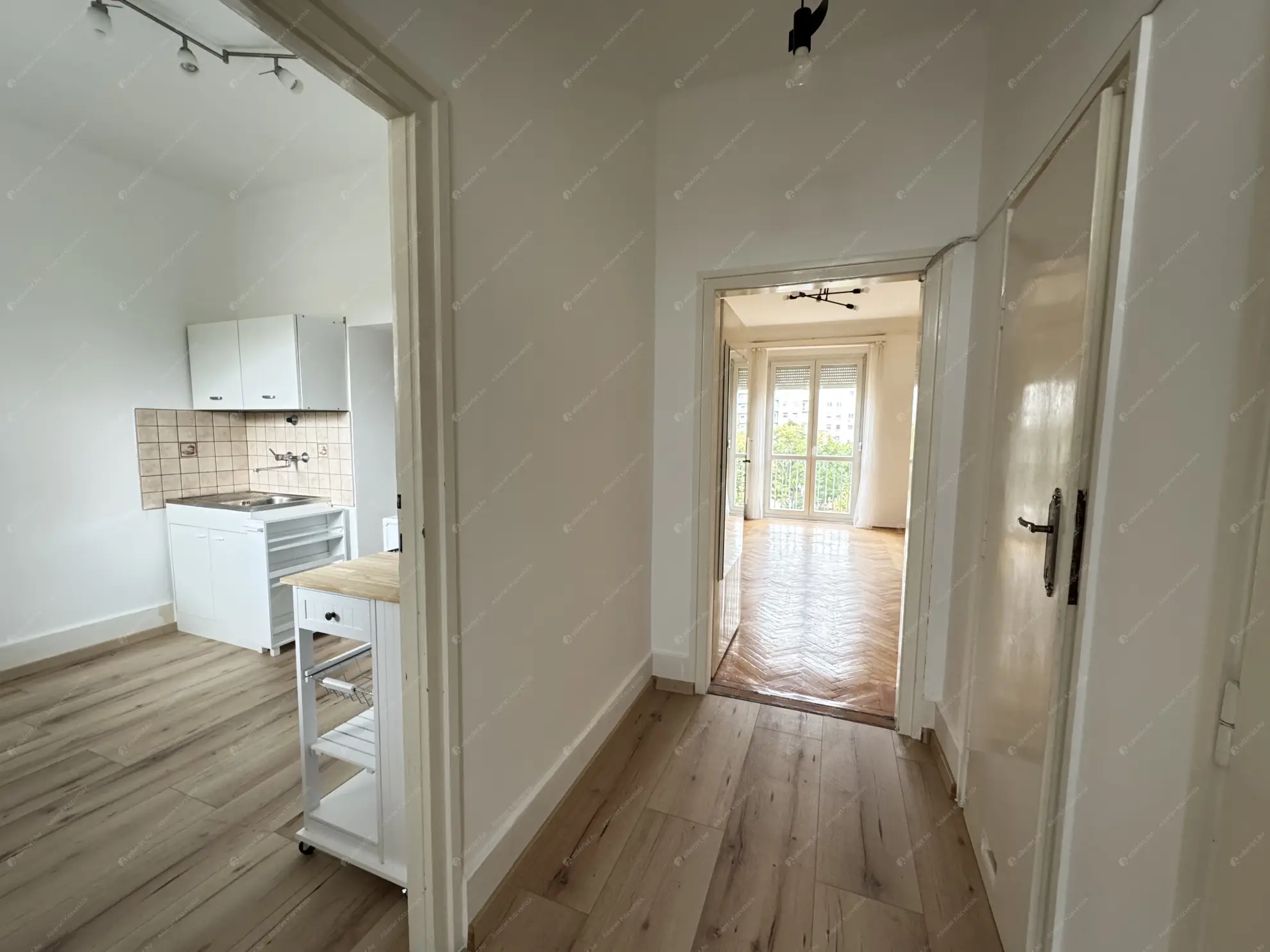 Kiadó albérlet 170000 Ft/hó áron: Budapest, X. kerület  Szárnyas utca. Mérete: 39 nm, 1 szobás | Alberlet.hu - 6551156