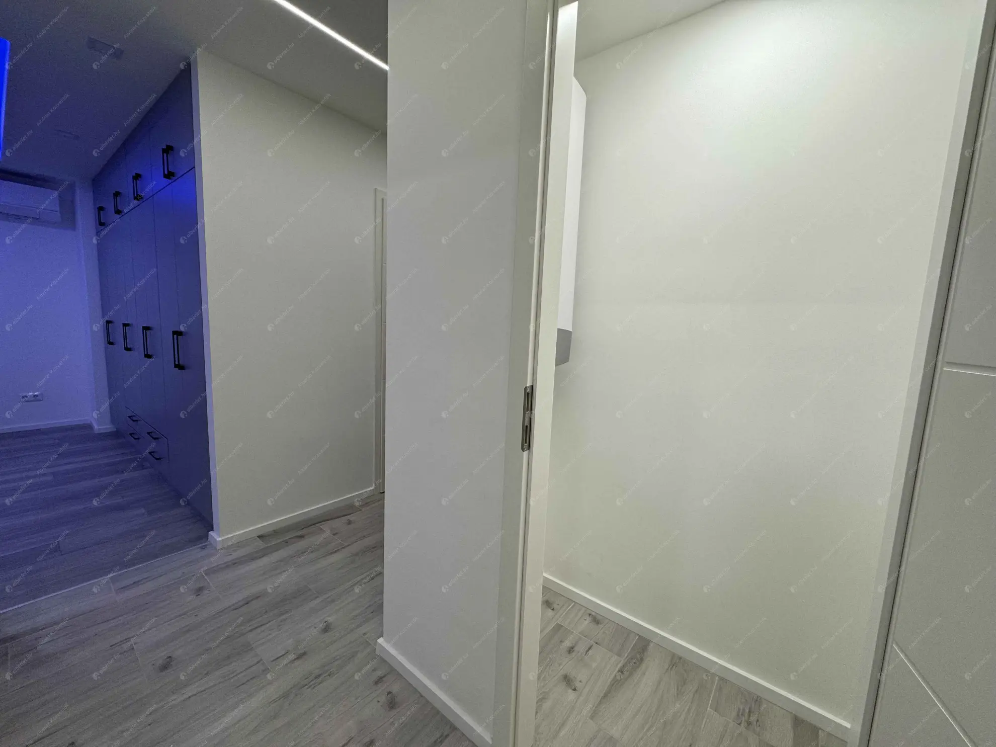 Kiadó albérlet 240000 Ft/hó áron: Budapest, X. kerület  Üllői út. Mérete: 42 nm, 1 szobás | Alberlet.hu - 6581153