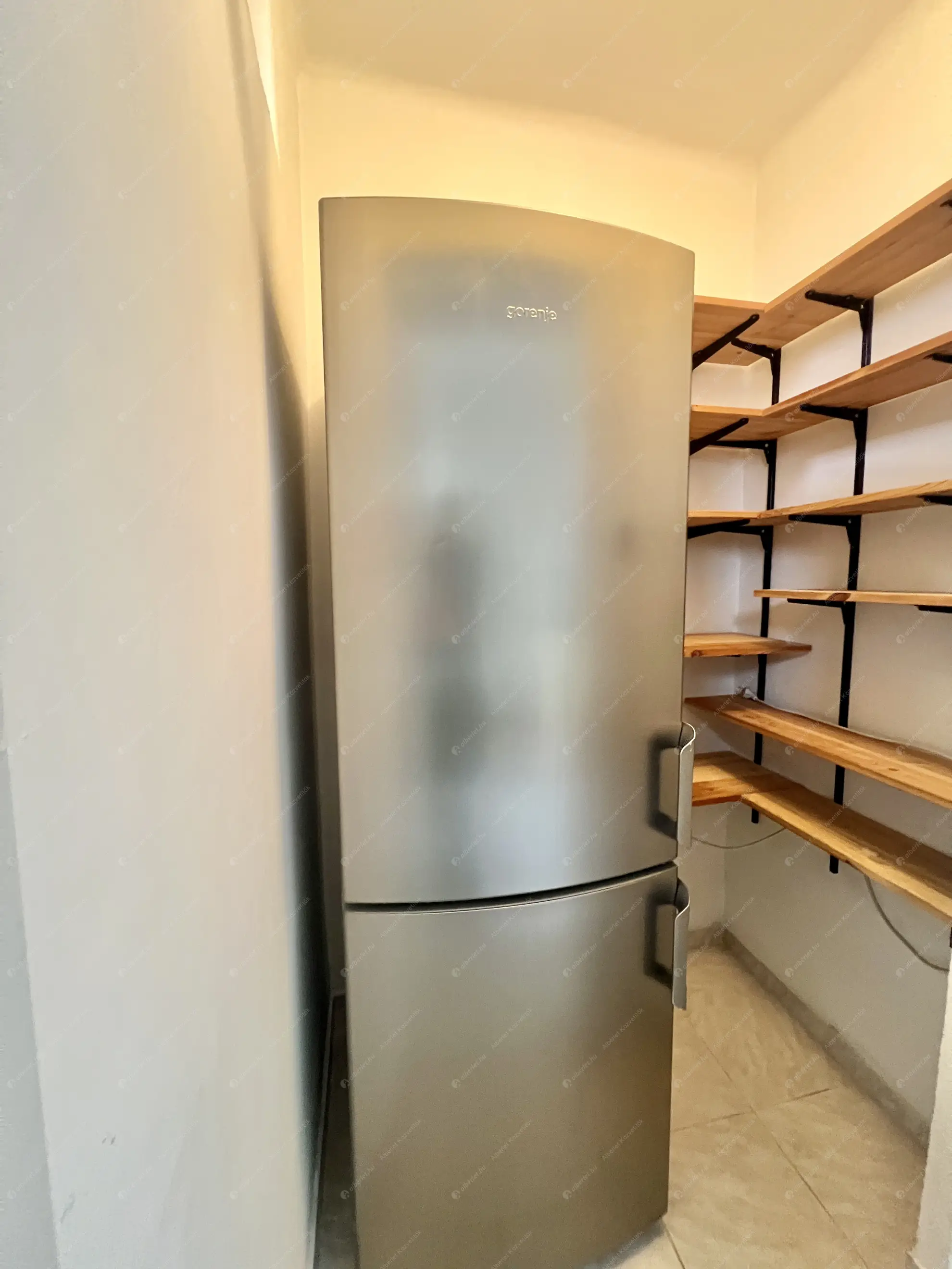 Kiadó albérlet 220000 Ft/hó áron: Budapest, X. kerület  Üllői út. Mérete: 56 nm, 1 szobás | Alberlet.hu - 6596705