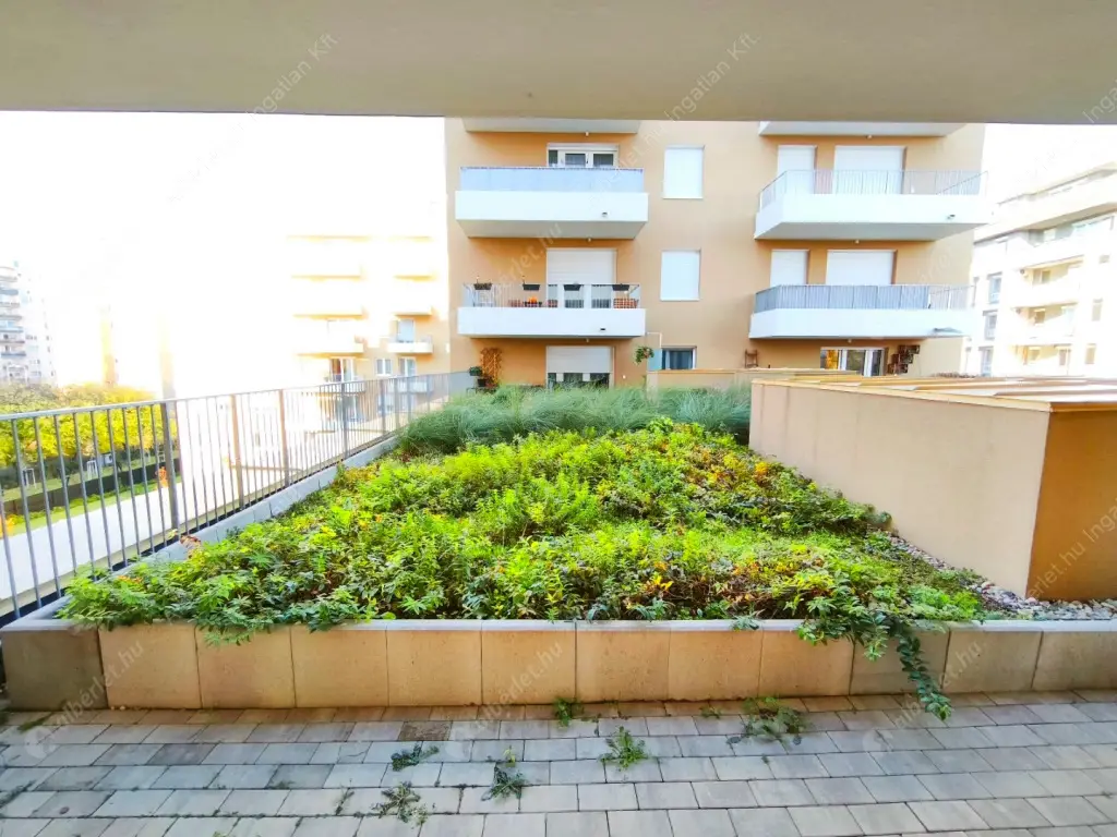 Kiadó albérlet 220000 Ft/hó áron: Budapest, X. kerület  Zágrábi utca. Mérete: 35 nm, 1 szobás | Alberlet.hu - 6582340