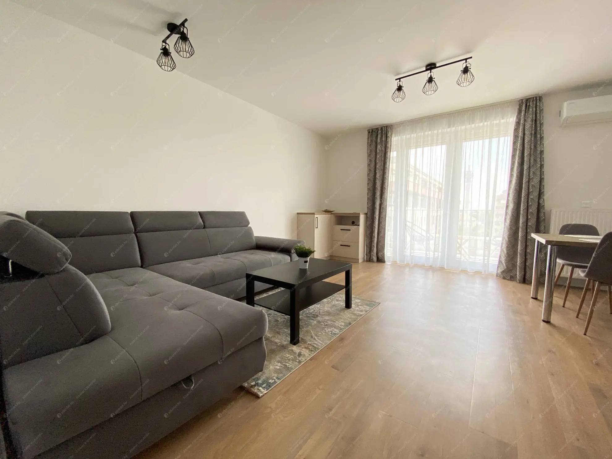 Kiadó albérlet 230000 Ft/hó áron: Budapest, X. kerület  Zágrábi utca. Mérete: 42 nm, 1 szobás | Alberlet.hu - 6612762