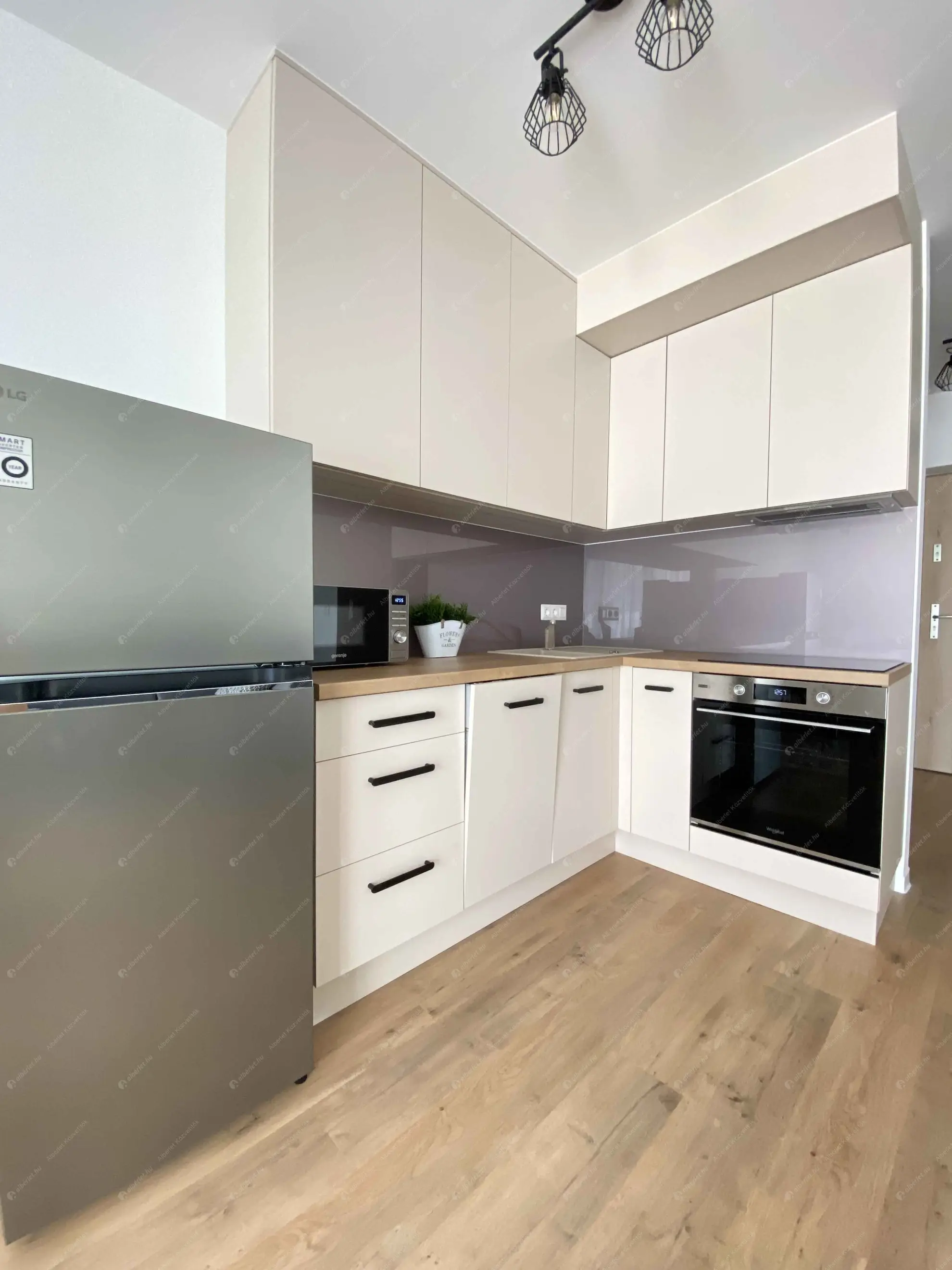 Kiadó albérlet 230000 Ft/hó áron: Budapest, X. kerület  Zágrábi utca. Mérete: 42 nm, 1 szobás | Alberlet.hu - 6612768