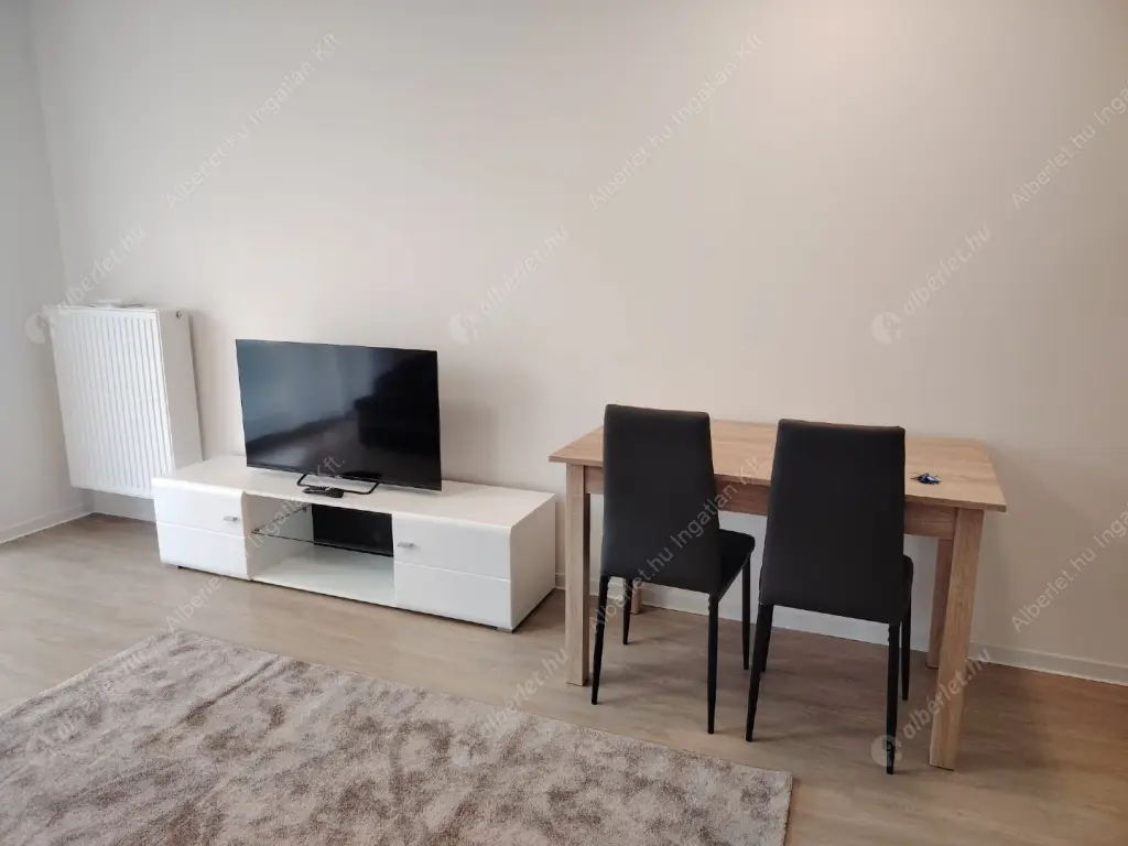 Kiadó albérlet 280000 Ft/hó áron: Budapest, X. kerület  Zágrábi utca. Mérete: 47 nm, 2 szobás | Alberlet.hu - 6557750