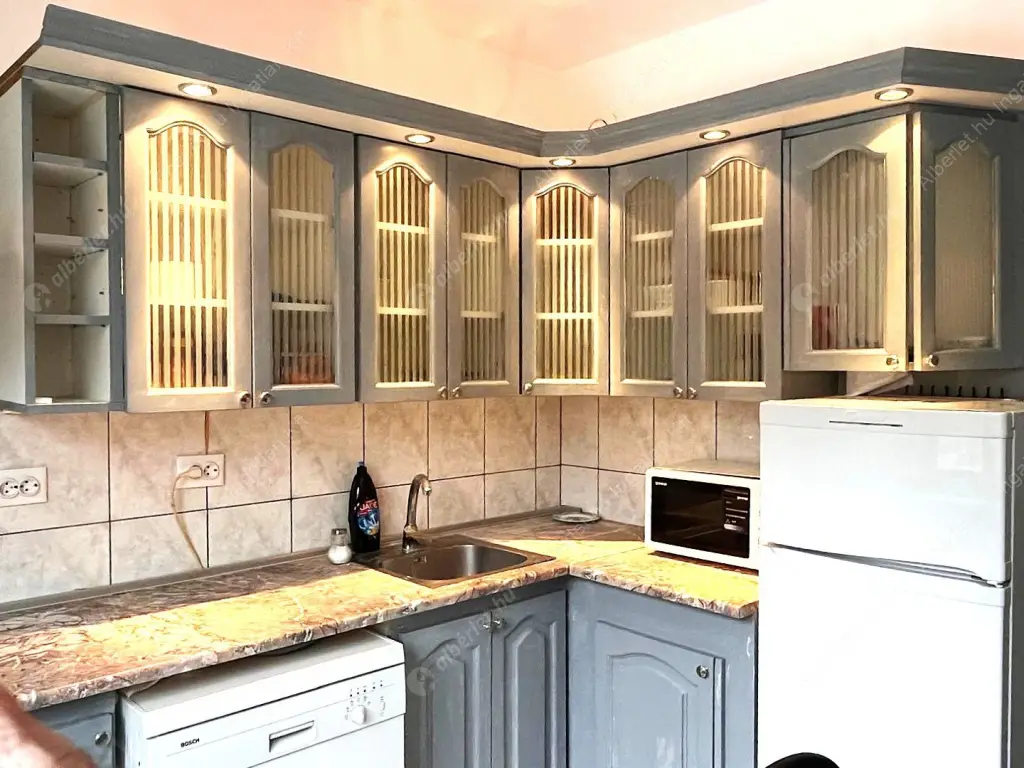 Kiadó albérlet 450000 Ft/hó áron: Budapest, XI. kerület  Albert utca. Mérete: 76 nm, 3 szobás | Alberlet.hu - 6614103