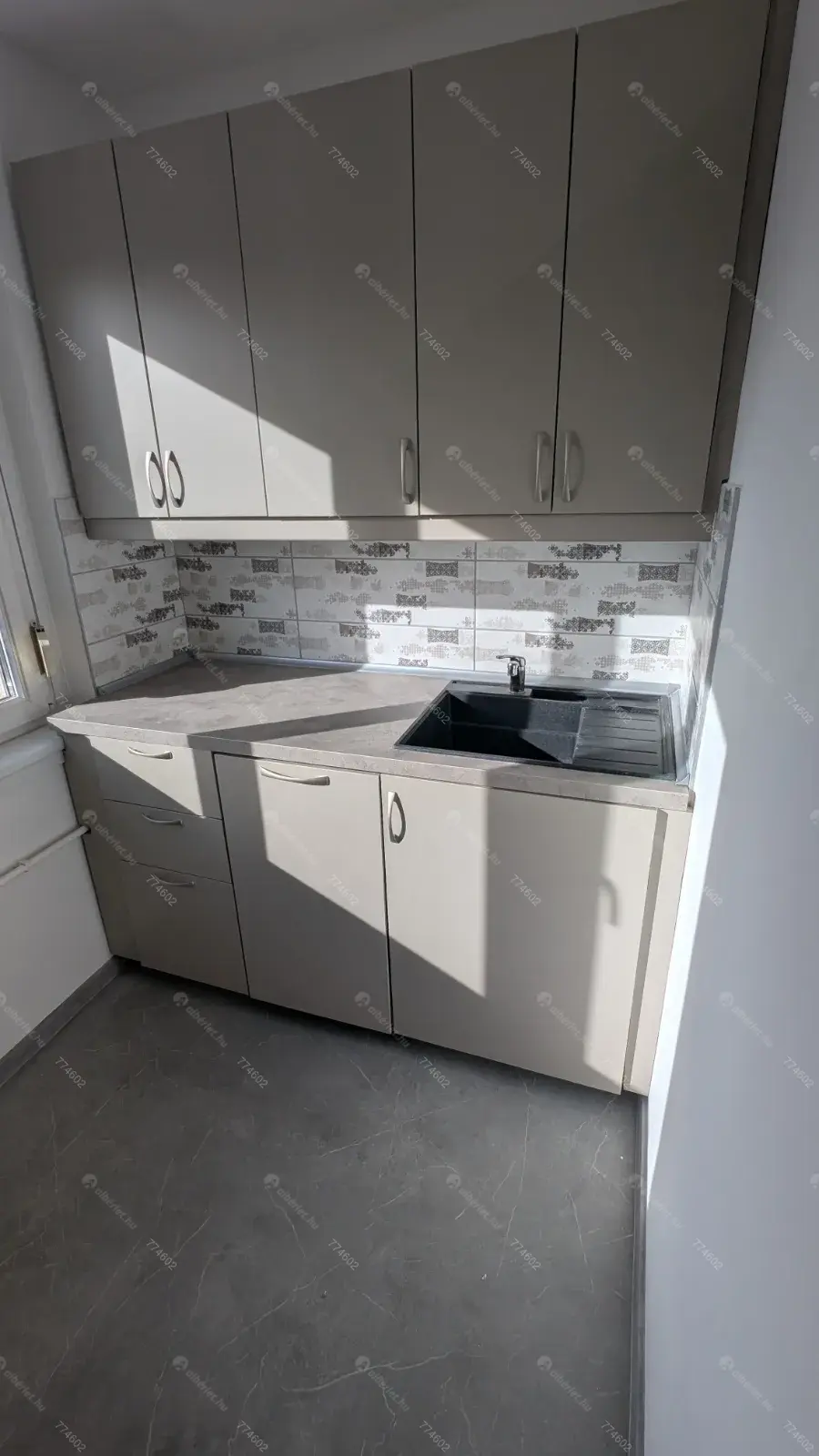 Kiadó albérlet 220000 Ft/hó áron: Budapest, XI. kerület   Allende park . Mérete: 50 nm, 2 szobás | Alberlet.hu - 6652444