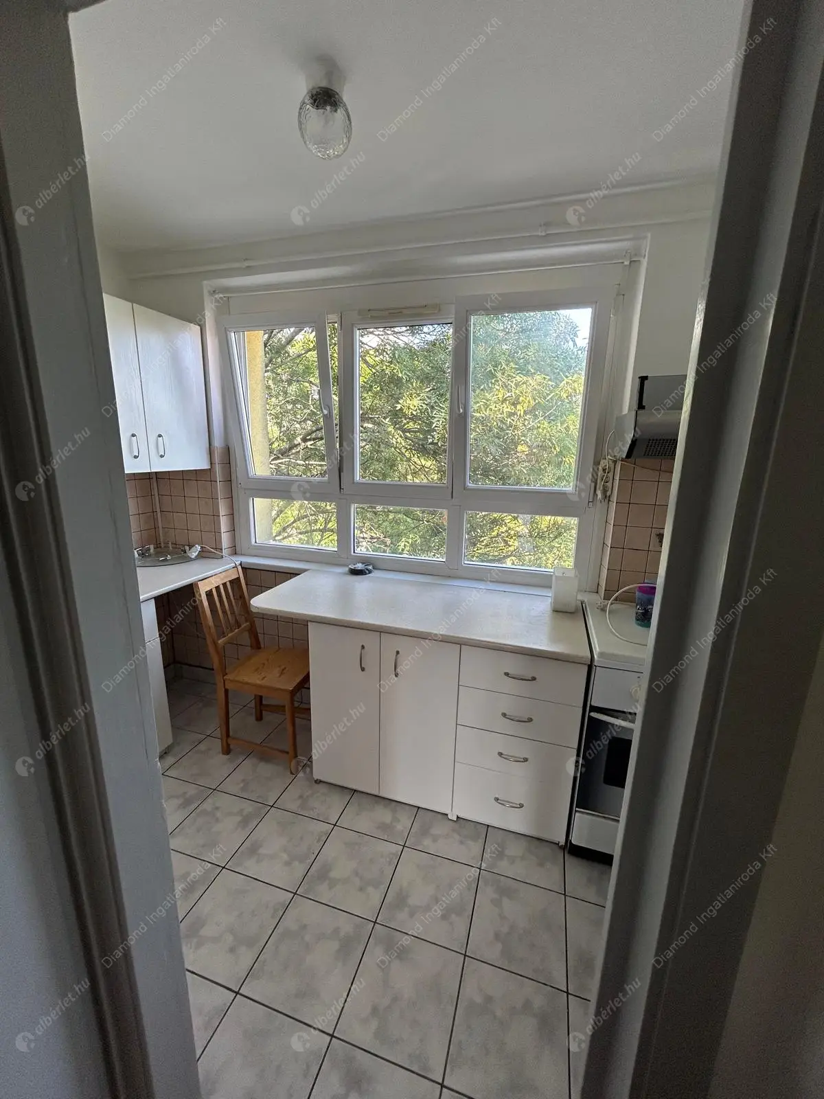 Kiadó albérlet 275000 Ft/hó áron: Budapest, XI. kerület  Allende park. Mérete: 65 nm, 3 szobás | Alberlet.hu - 6552693