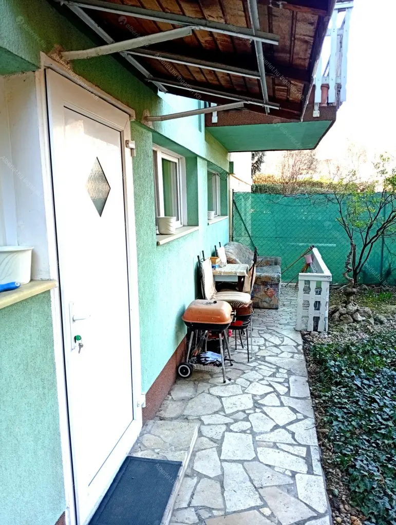 Kiadó albérlet 240000 Ft/hó áron: Budapest, XI. kerület  Bánhida utca. Mérete: 40 nm, 1 szobás | Alberlet.hu - 6691325