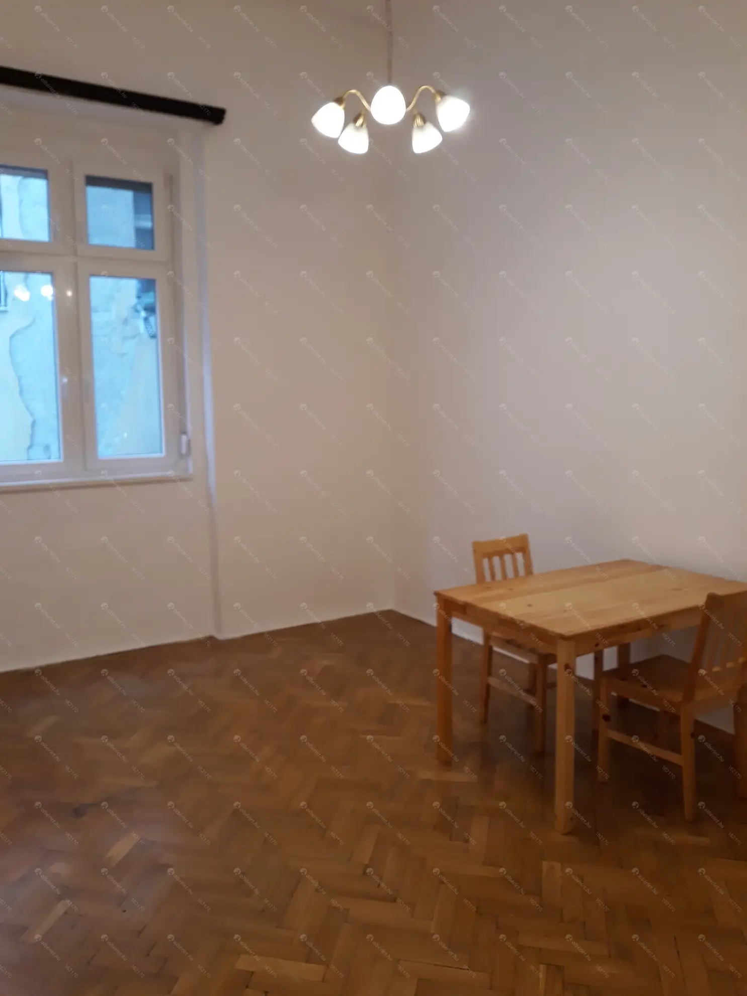 Kiadó albérlet 170000 Ft/hó áron: Budapest, XI. kerület  Bánk bán utca. Mérete: 33 nm, 1 szobás | Alberlet.hu - 6601442