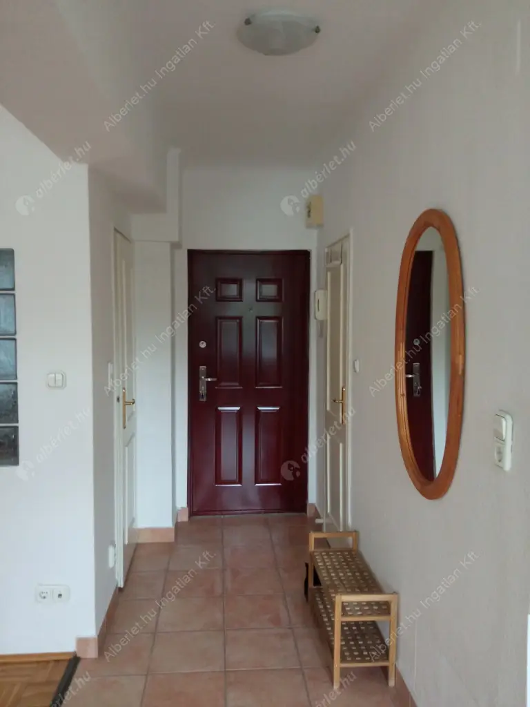 Kiadó albérlet 210000 Ft/hó áron: Budapest, XI. kerület  Baranyai tér. Mérete: 38 nm, 1 szobás | Alberlet.hu - 6610019