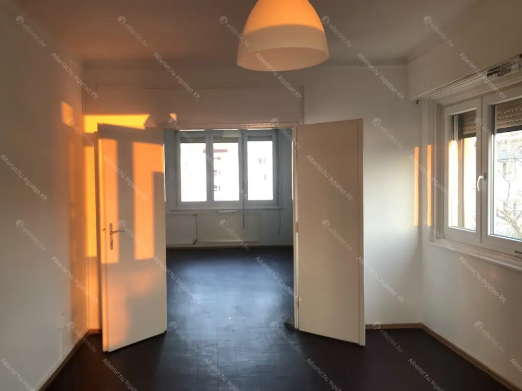 Kiadó albérlet 265000 Ft/hó áron: Budapest, XI. kerület  Baranyai tér. Mérete: 55 nm, 2 szobás | Alberlet.hu - 6698966