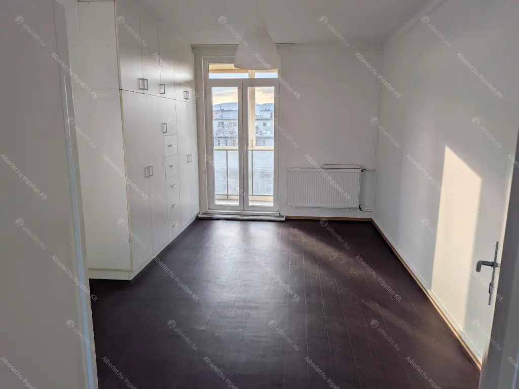 Kiadó albérlet 265000 Ft/hó áron: Budapest, XI. kerület  Baranyai tér. Mérete: 55 nm, 2 szobás | Alberlet.hu - 6698970