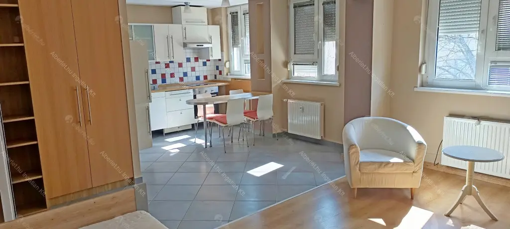 Kiadó albérlet 235000 Ft/hó áron: Budapest, XI. kerület  Baranyai utca. Mérete: 47 nm, 1 szobás | Alberlet.hu - 6689204