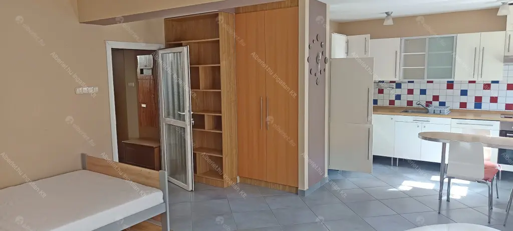 Kiadó albérlet 235000 Ft/hó áron: Budapest, XI. kerület  Baranyai utca. Mérete: 47 nm, 1 szobás | Alberlet.hu - 6689205