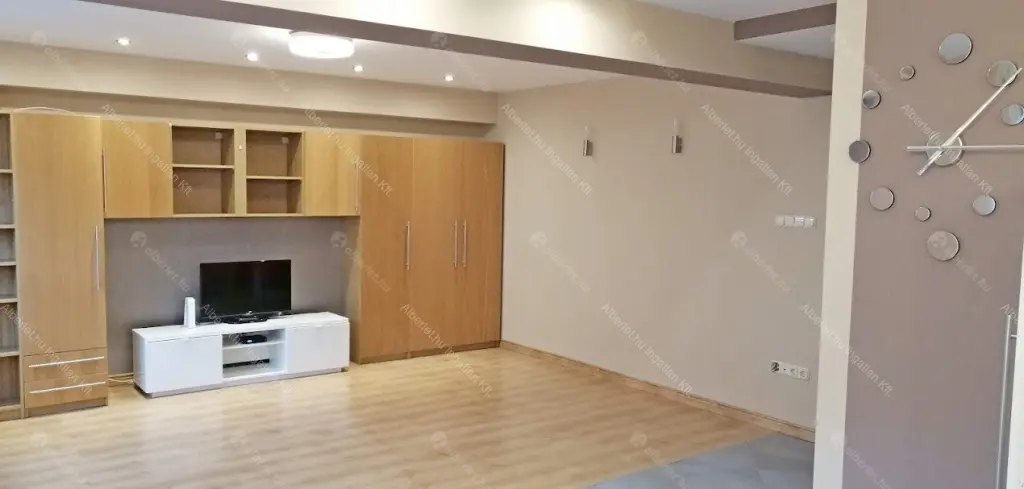 Kiadó albérlet 235000 Ft/hó áron: Budapest, XI. kerület  Baranyai utca. Mérete: 47 nm, 1 szobás | Alberlet.hu - 6689214