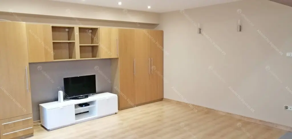 Kiadó albérlet 235000 Ft/hó áron: Budapest, XI. kerület  Baranyai utca. Mérete: 47 nm, 1 szobás | Alberlet.hu - 6689215