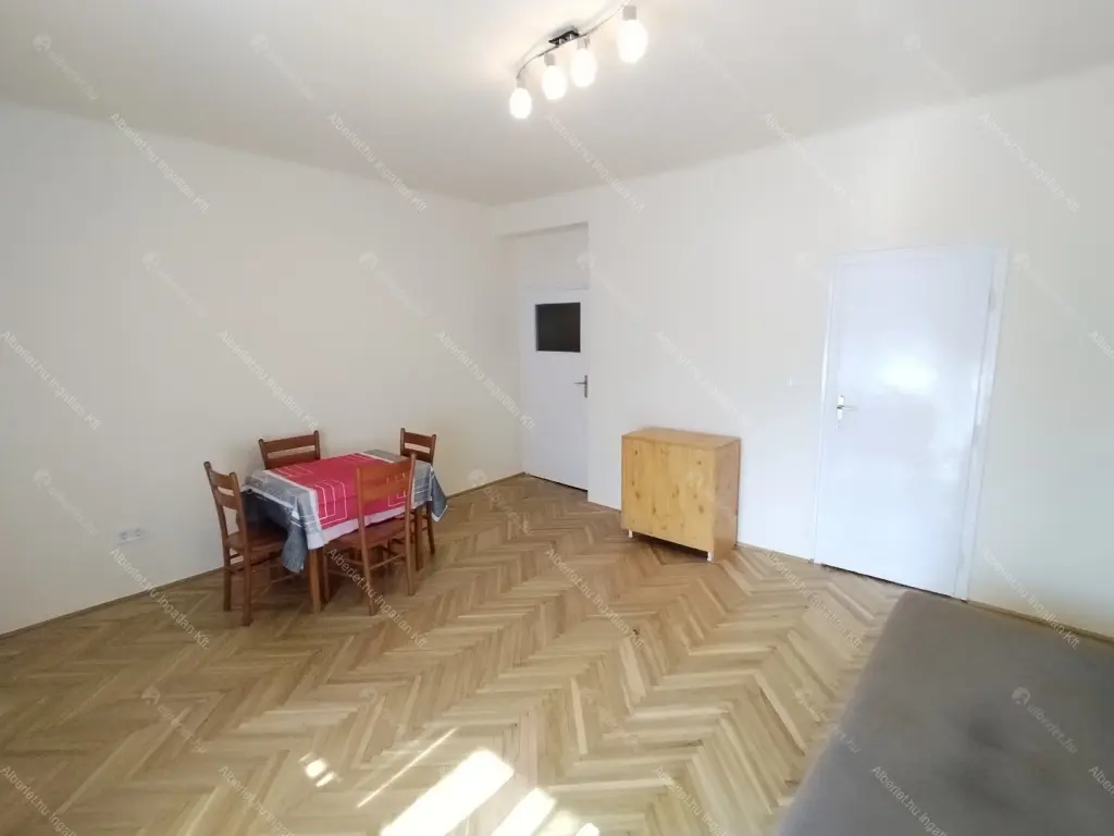 Kiadó albérlet 280000 Ft/hó áron: Budapest, XI. kerület  Baranyai utca. Mérete: 51 nm, 2 szobás | Alberlet.hu - 6674724