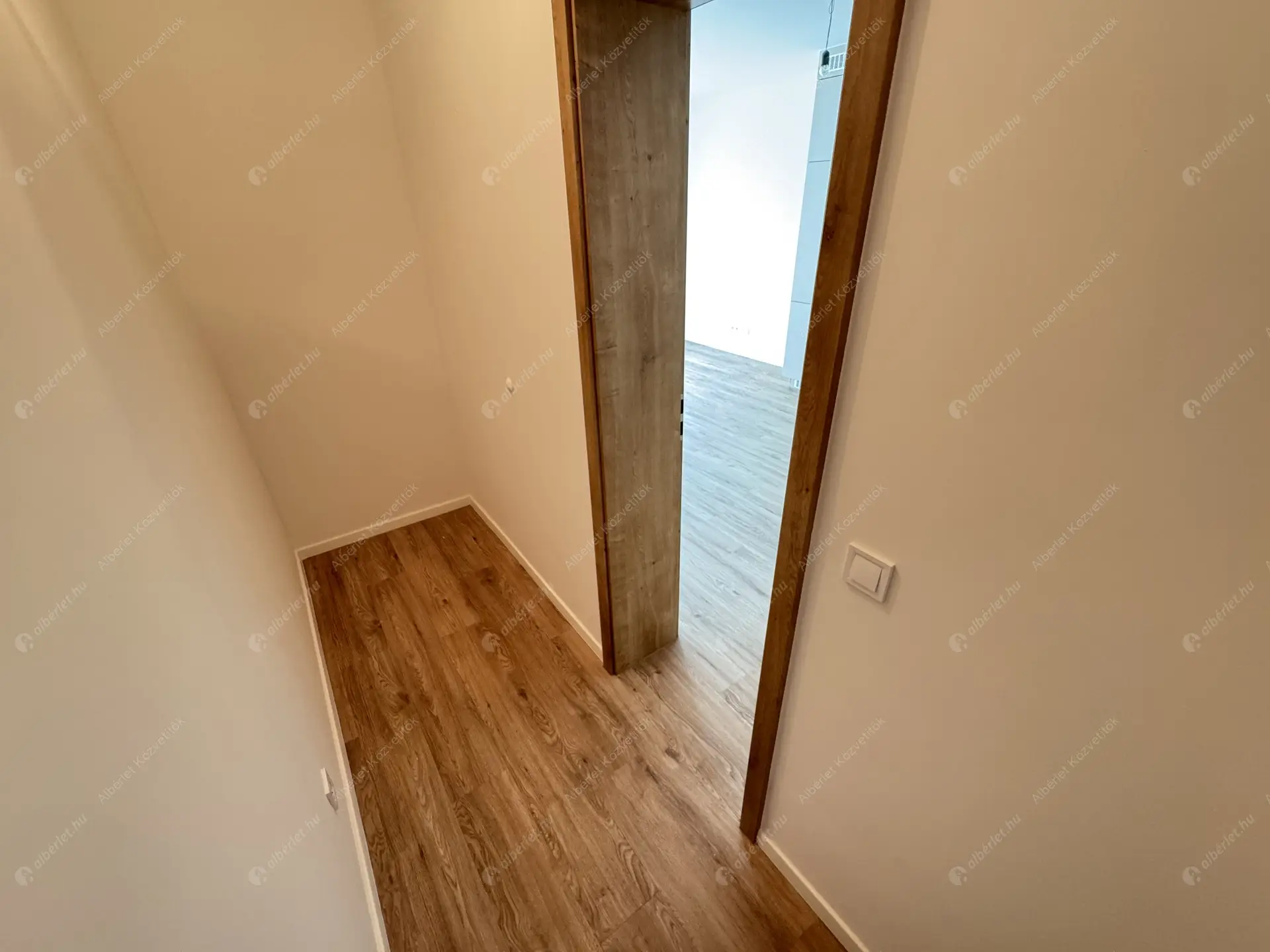 Kiadó albérlet 320000 Ft/hó áron: Budapest, XI. kerület  Barázda utca. Mérete: 48 nm, 2 szobás | Alberlet.hu - 6441084