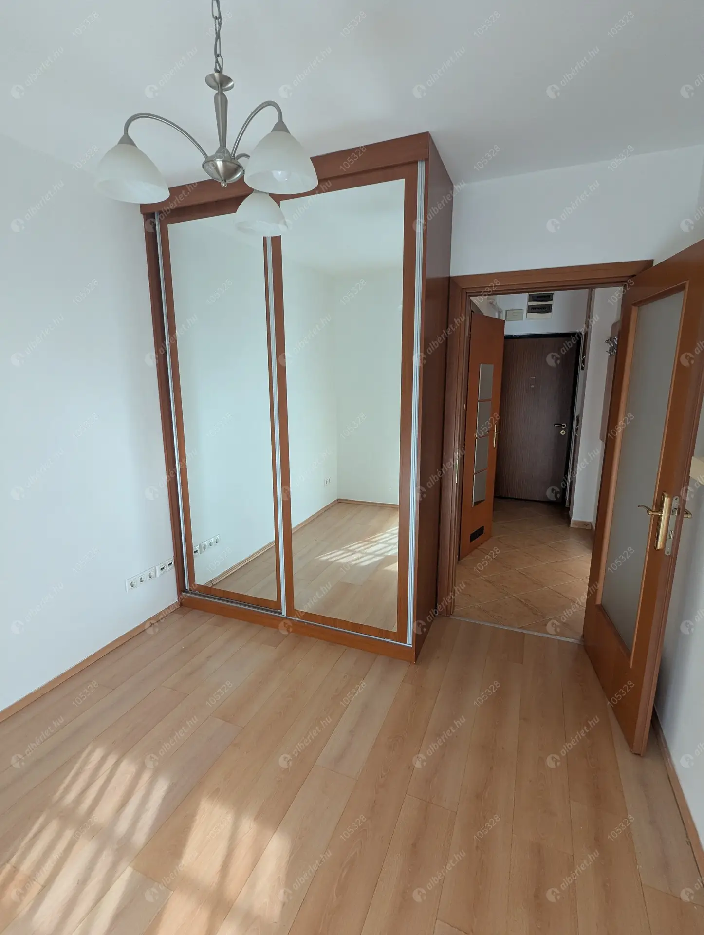 Kiadó albérlet 270000 Ft/hó áron: Budapest, XI. kerület  Barázda utca. Mérete: 55 nm, 2 szobás | Alberlet.hu - 6527069