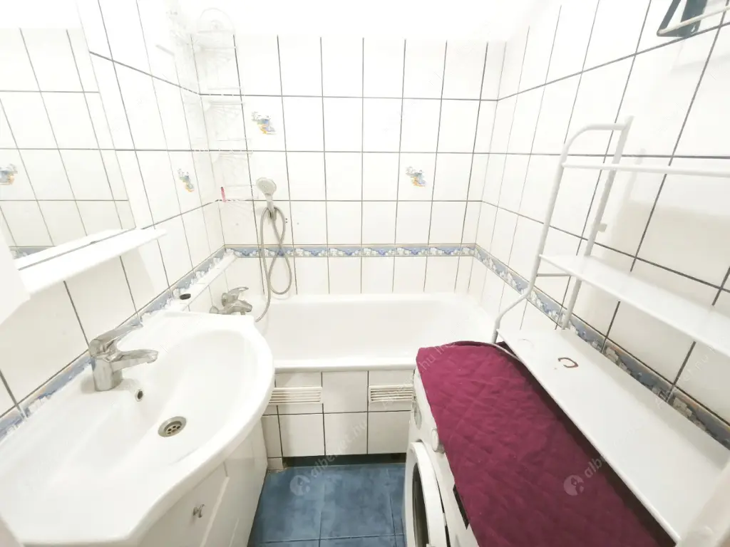 Kiadó albérlet 250000 Ft/hó áron: Budapest, XI. kerület  Bártfai utca. Mérete: 65 nm, 3 szobás | Alberlet.hu - 6594427