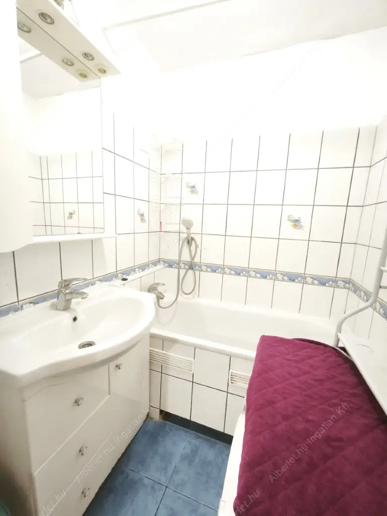 Kiadó albérlet 250000 Ft/hó áron: Budapest, XI. kerület  Bártfai utca. Mérete: 65 nm, 3 szobás | Alberlet.hu - 6594428