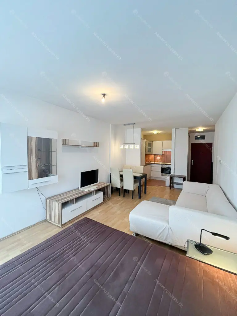 Kiadó albérlet 220000 Ft/hó áron: Budapest, XI. kerület  Bartók Béla út. Mérete: 34 nm, 1 szobás | Alberlet.hu - 6701641