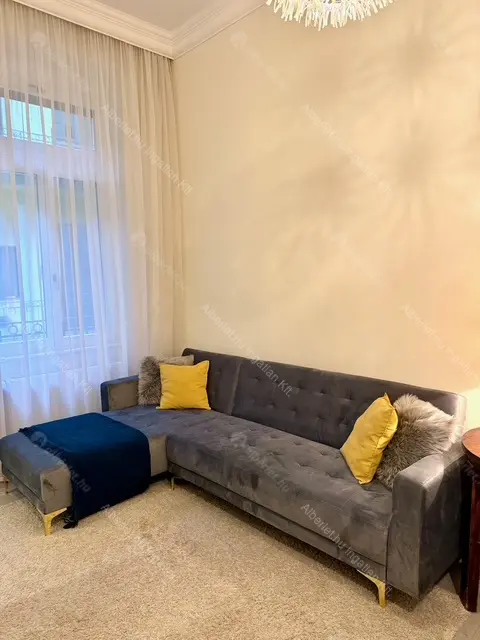 Kiadó albérlet 250000 Ft/hó áron: Budapest, XI. kerület  Bartók Béla út. Mérete: 40 nm, 1 szobás | Alberlet.hu - 6675615