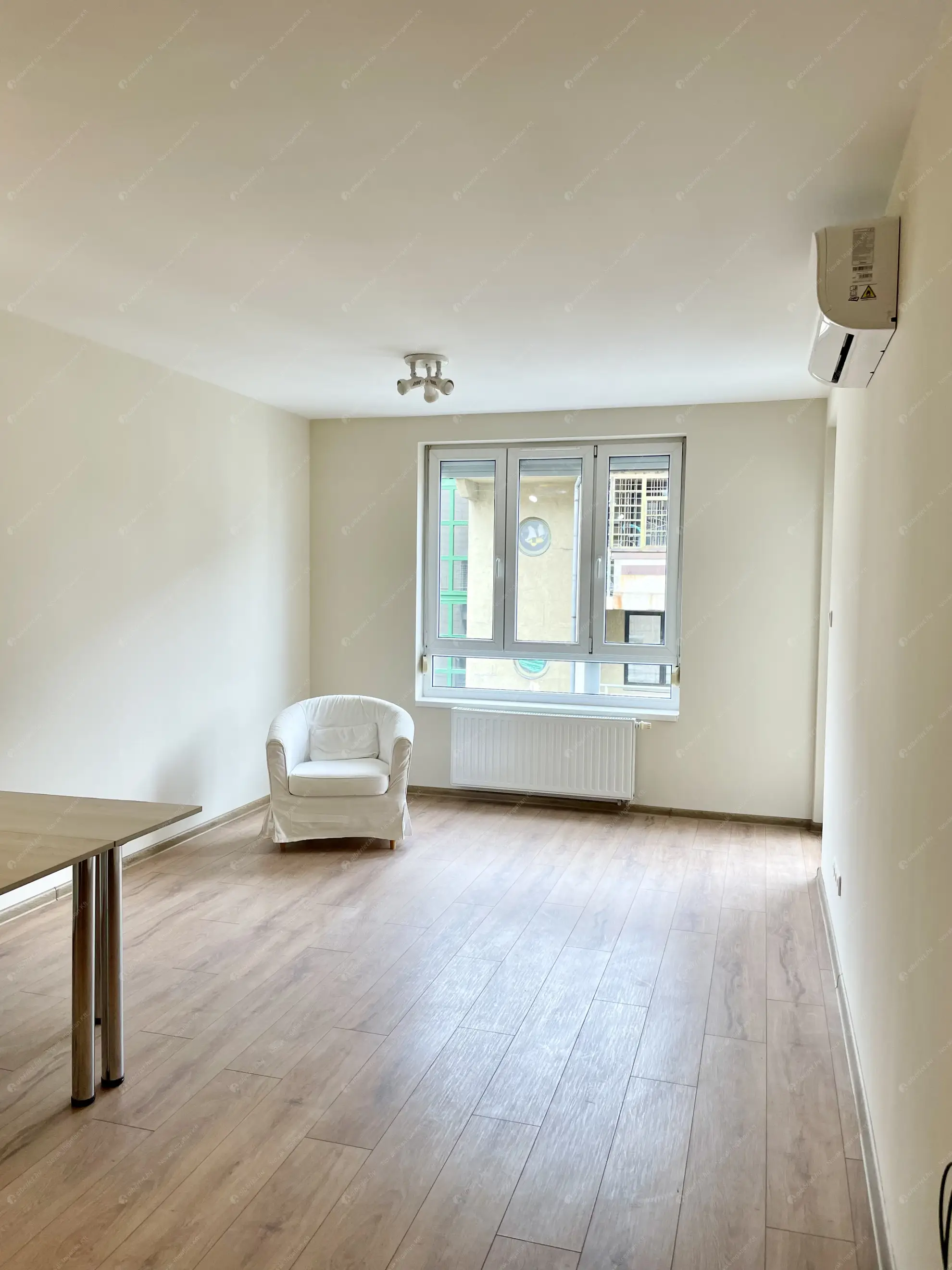 Kiadó albérlet 250000 Ft/hó áron: Budapest, XI. kerület  Bartók Béla út. Mérete: 50 nm, 2 szobás | Alberlet.hu - 6559568