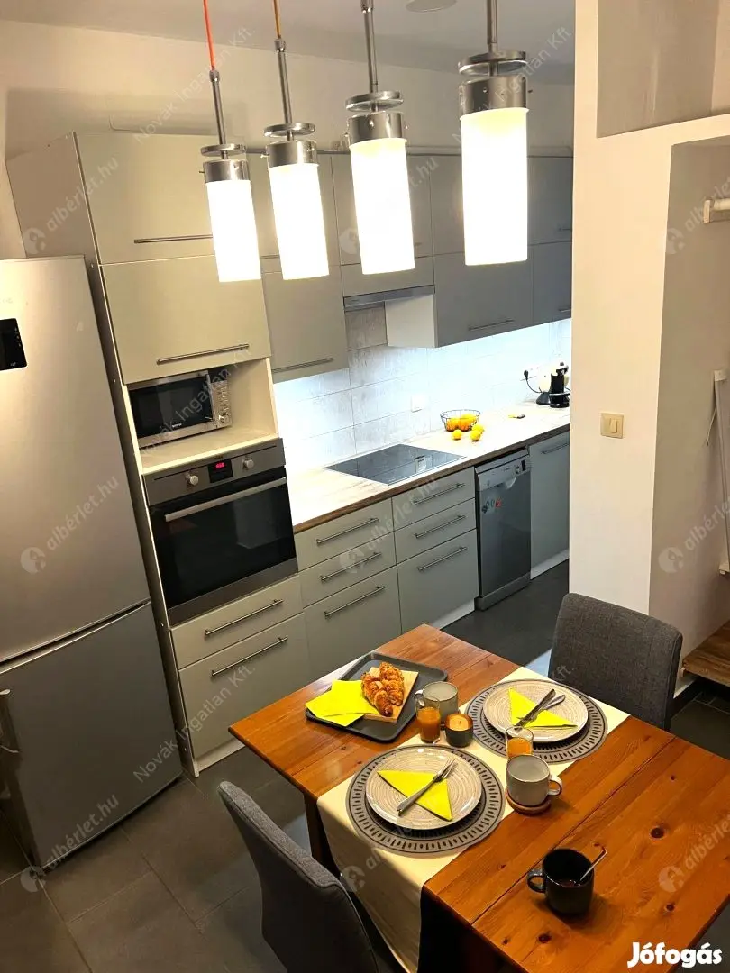 Kiadó albérlet 350000 Ft/hó áron: Budapest, XI. kerület  Bartók Béla út. Mérete: 56 nm, 1 szobás | Alberlet.hu - 6604582