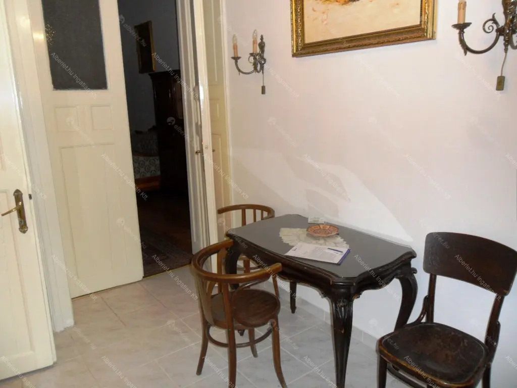 Kiadó albérlet 290000 Ft/hó áron: Budapest, XI. kerület  Bartók Béla út. Mérete: 64 nm, 2 szobás | Alberlet.hu - 6697465