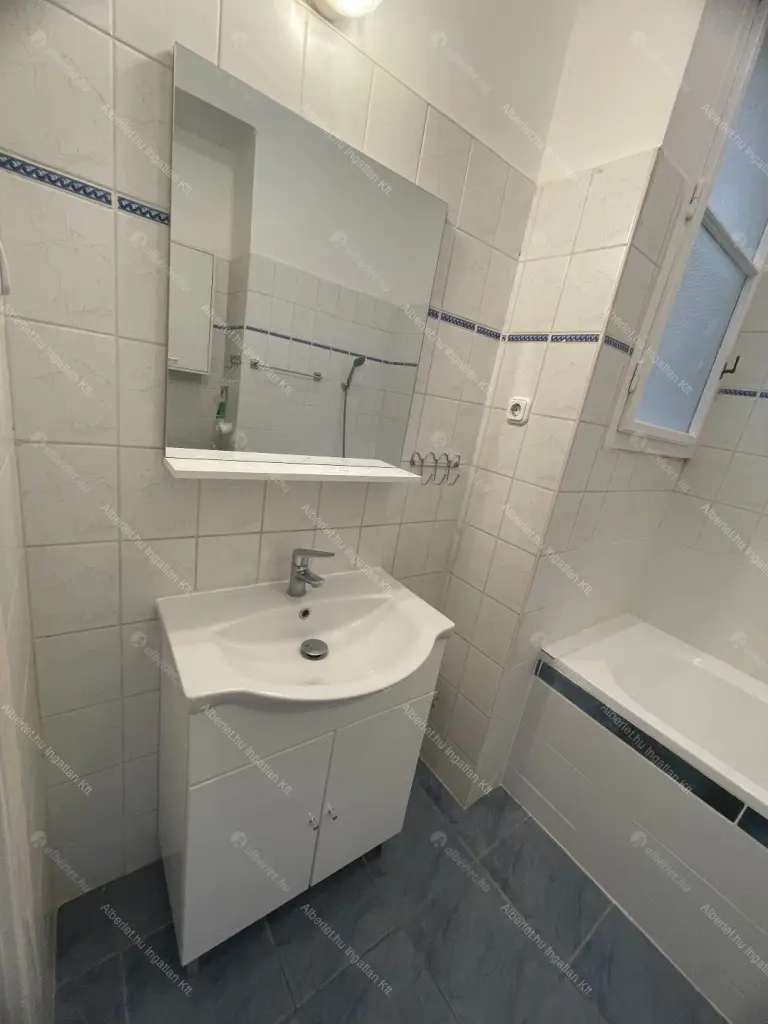 Kiadó albérlet 240000 Ft/hó áron: Budapest, XI. kerület  Bartók Béla út. Mérete: 69 nm, 2 szobás | Alberlet.hu - 6708588