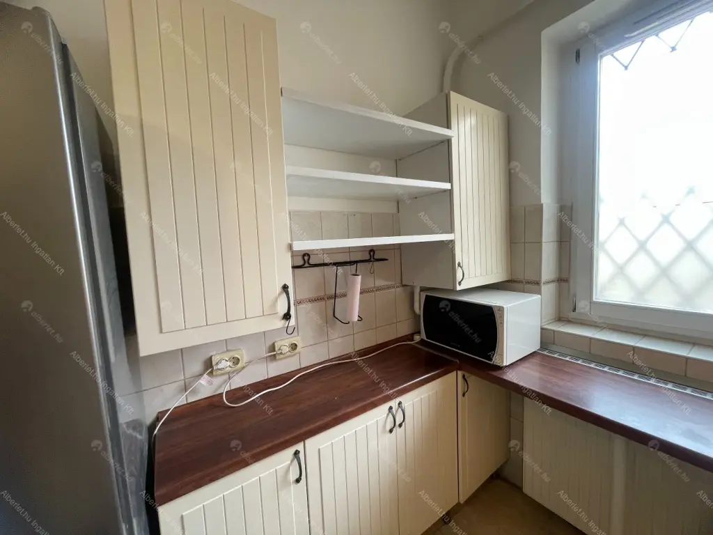 Kiadó albérlet 240000 Ft/hó áron: Budapest, XI. kerület  Bartók Béla út. Mérete: 69 nm, 2 szobás | Alberlet.hu - 6708594