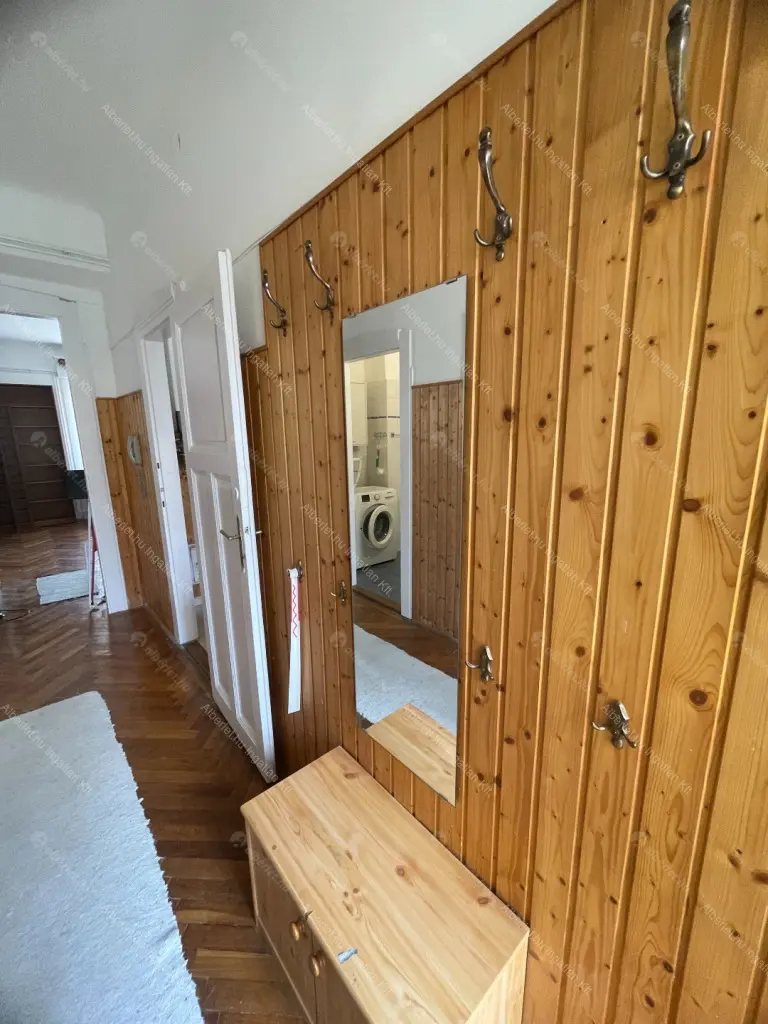 Kiadó albérlet 240000 Ft/hó áron: Budapest, XI. kerület  Bartók Béla út. Mérete: 69 nm, 2 szobás | Alberlet.hu - 6708599