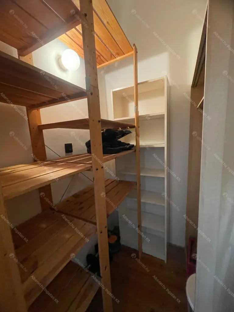 Kiadó albérlet 240000 Ft/hó áron: Budapest, XI. kerület  Bartók Béla út. Mérete: 69 nm, 2 szobás | Alberlet.hu - 6708779