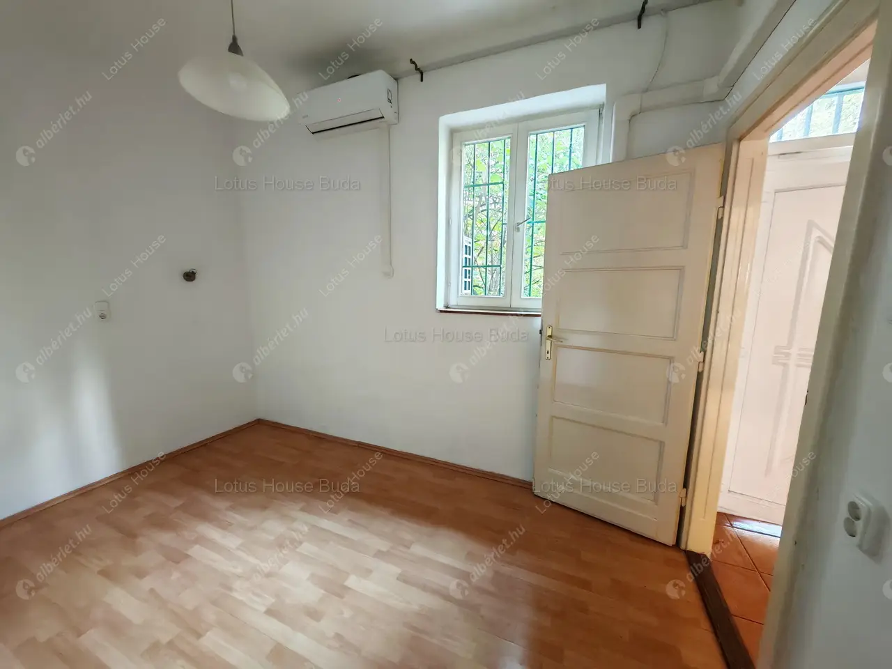 Kiadó albérlet 280000 Ft/hó áron: Budapest, XI. kerület  Bartók Béla út. Mérete: 84 nm, 3 szobás | Alberlet.hu - 6555794